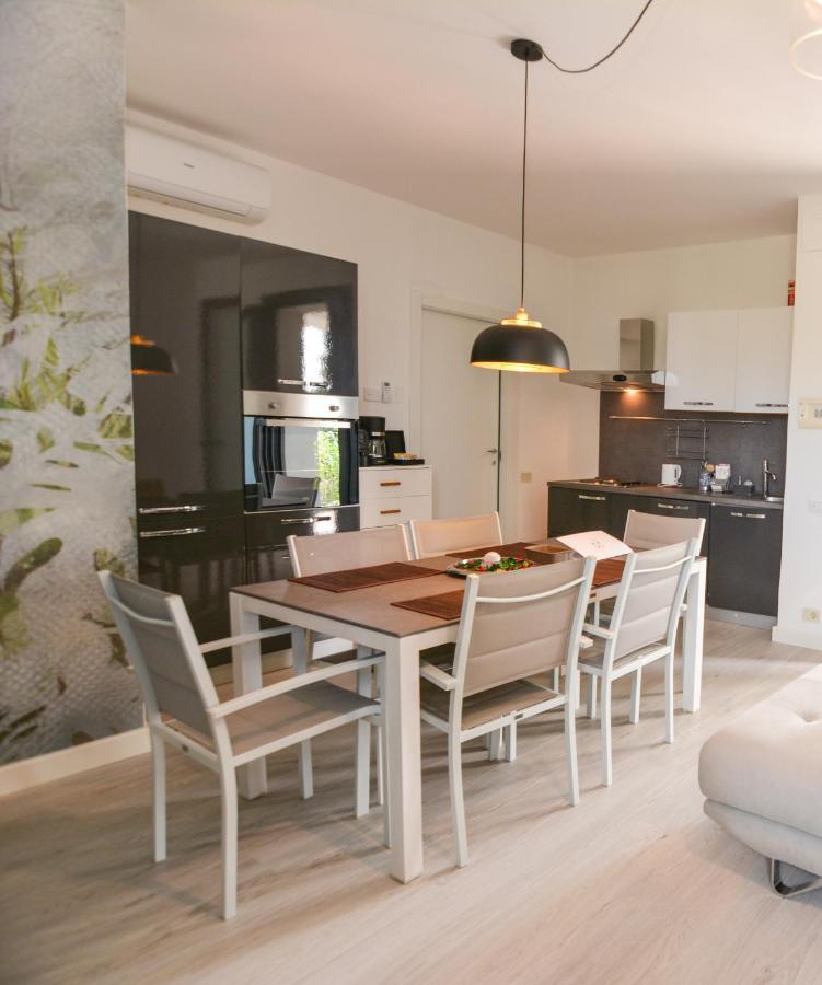 Sunset Lodge - Enjoy Holiday Garda  Zewnętrze zdjęcie