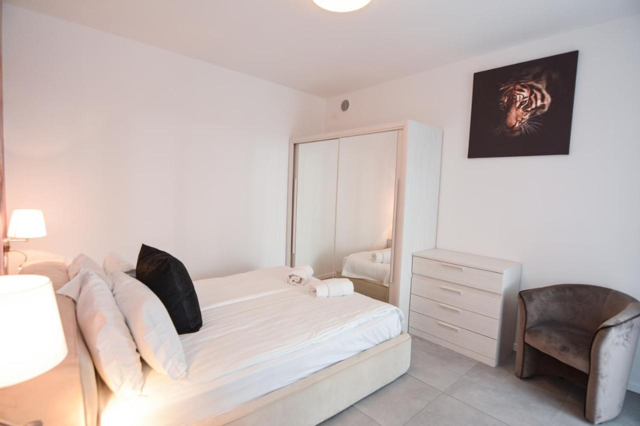 Sunset Lodge - Enjoy Holiday Garda  Zewnętrze zdjęcie