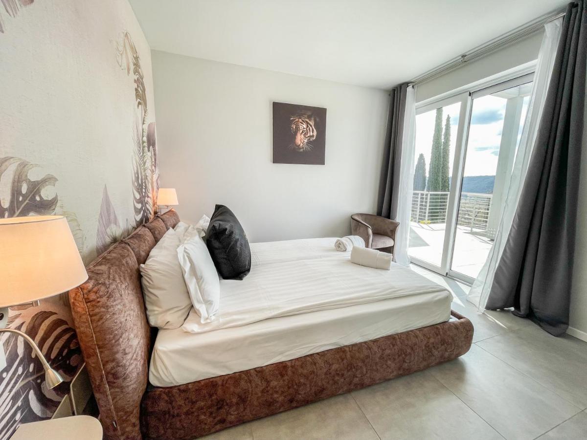 Sunset Lodge - Enjoy Holiday Garda  Zewnętrze zdjęcie